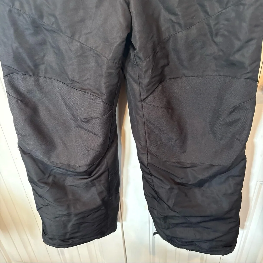 Cherokee Black Snow Overalls Size Medium‎